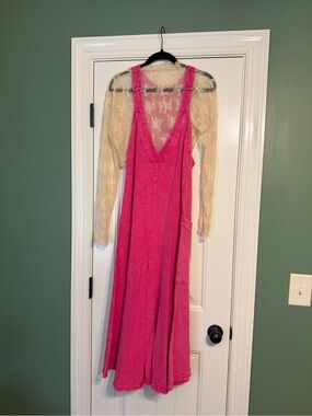 Pink V-Neck Sleeveless Maxi Dress